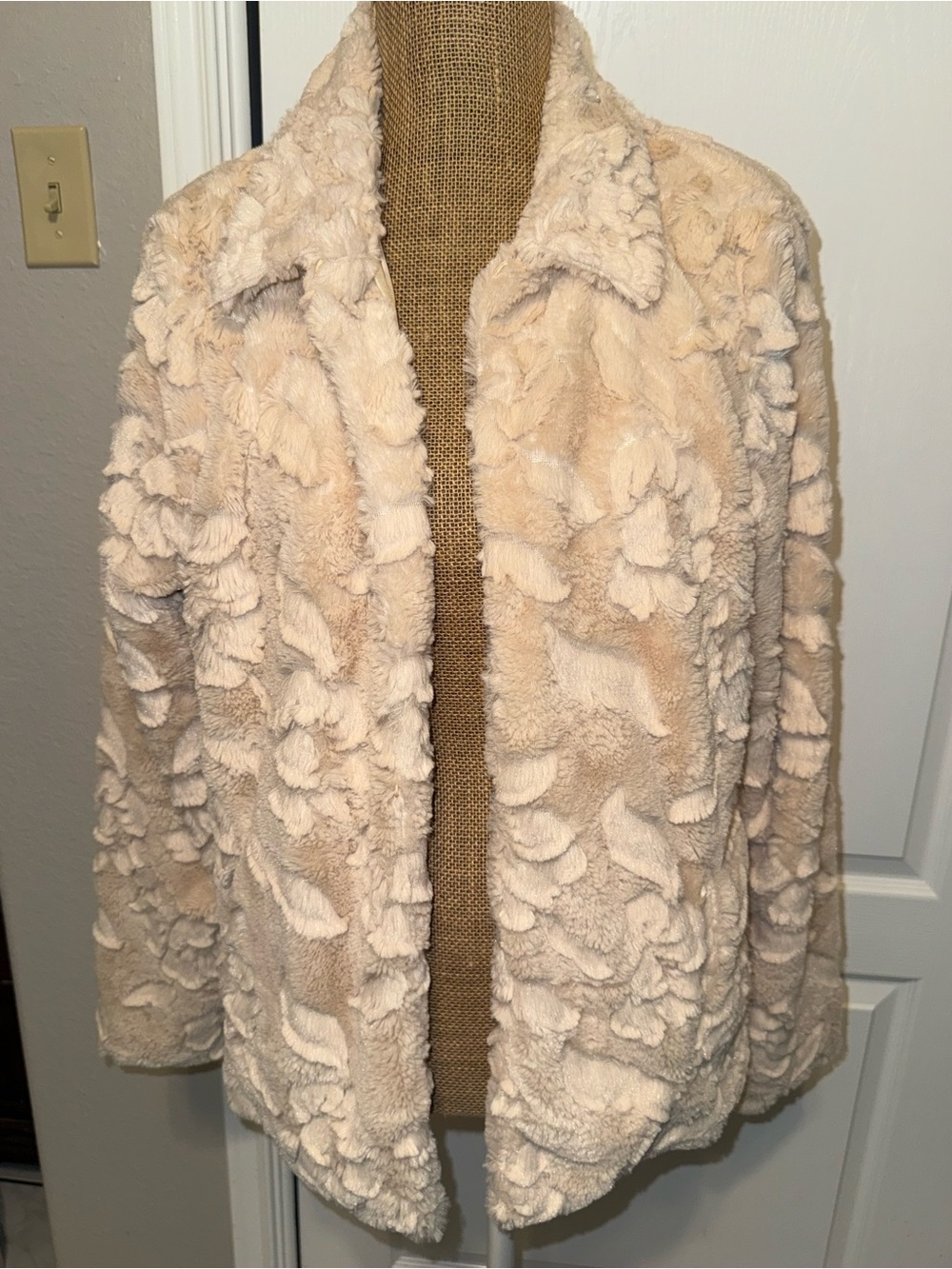 Betsey Johnson Cream Faux Fur Teddy Jacket